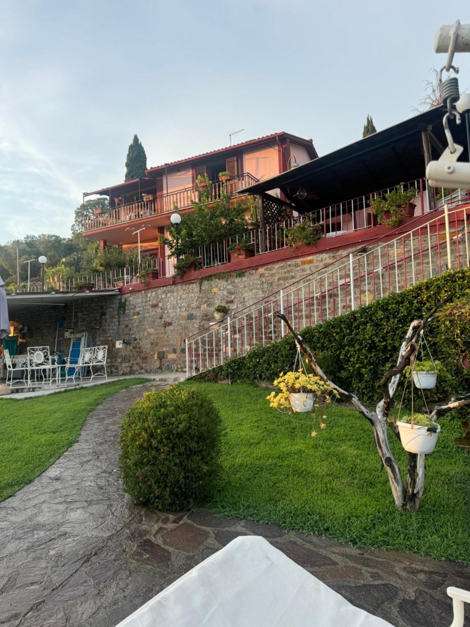 La Cupoletta Holiday House -Magnolia Тревіньяно-Романо Екстер'єр фото